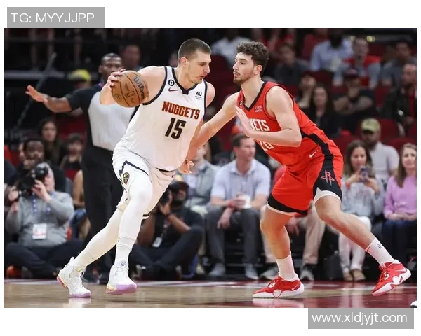 塞拉斯被指影响申京三分决策，火箭教练组回应扬长避短策略