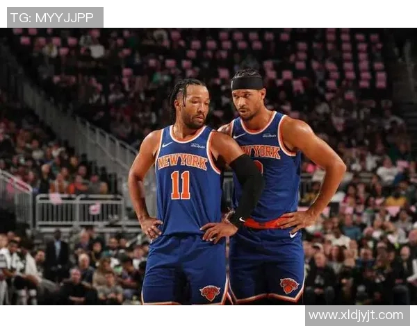 字母哥37+8+7创NBA历史第1神迹，雄鹿爆冷逆转尼克斯！唐斯12中2，布伦森36分