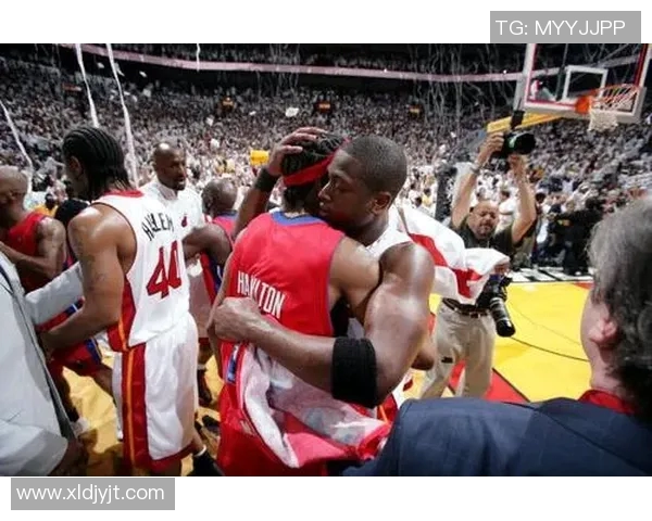 现代篮球核心博弈点,热火活塞太阳进攻套路解析 现代篮球核心博弈点,热火活塞太阳进攻套路解析